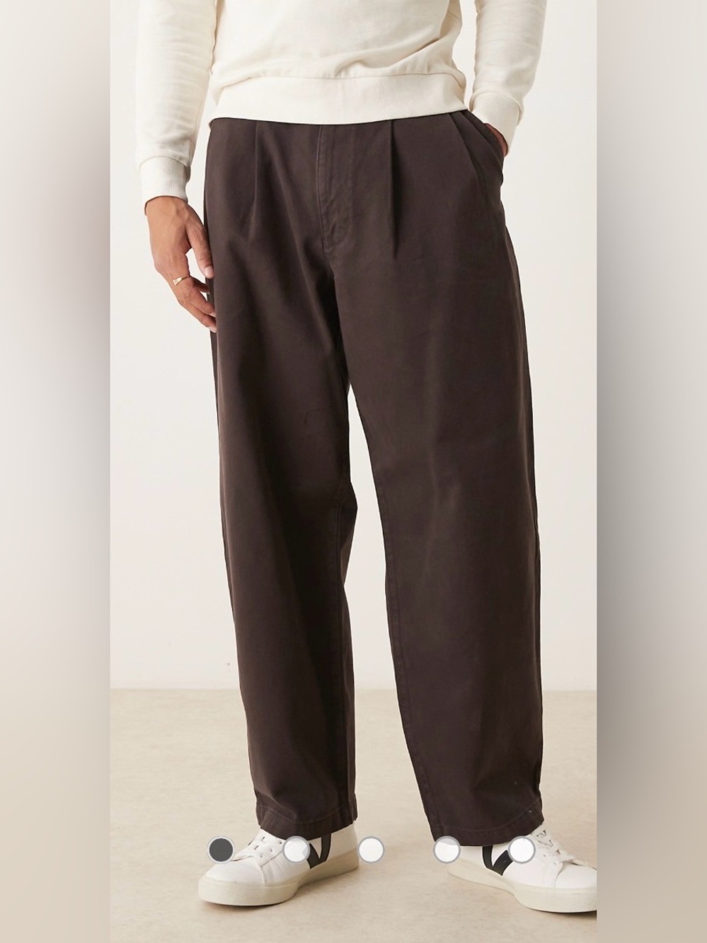 Men’s ASOS DESIGN loose straight leg pants in brown with double pleats